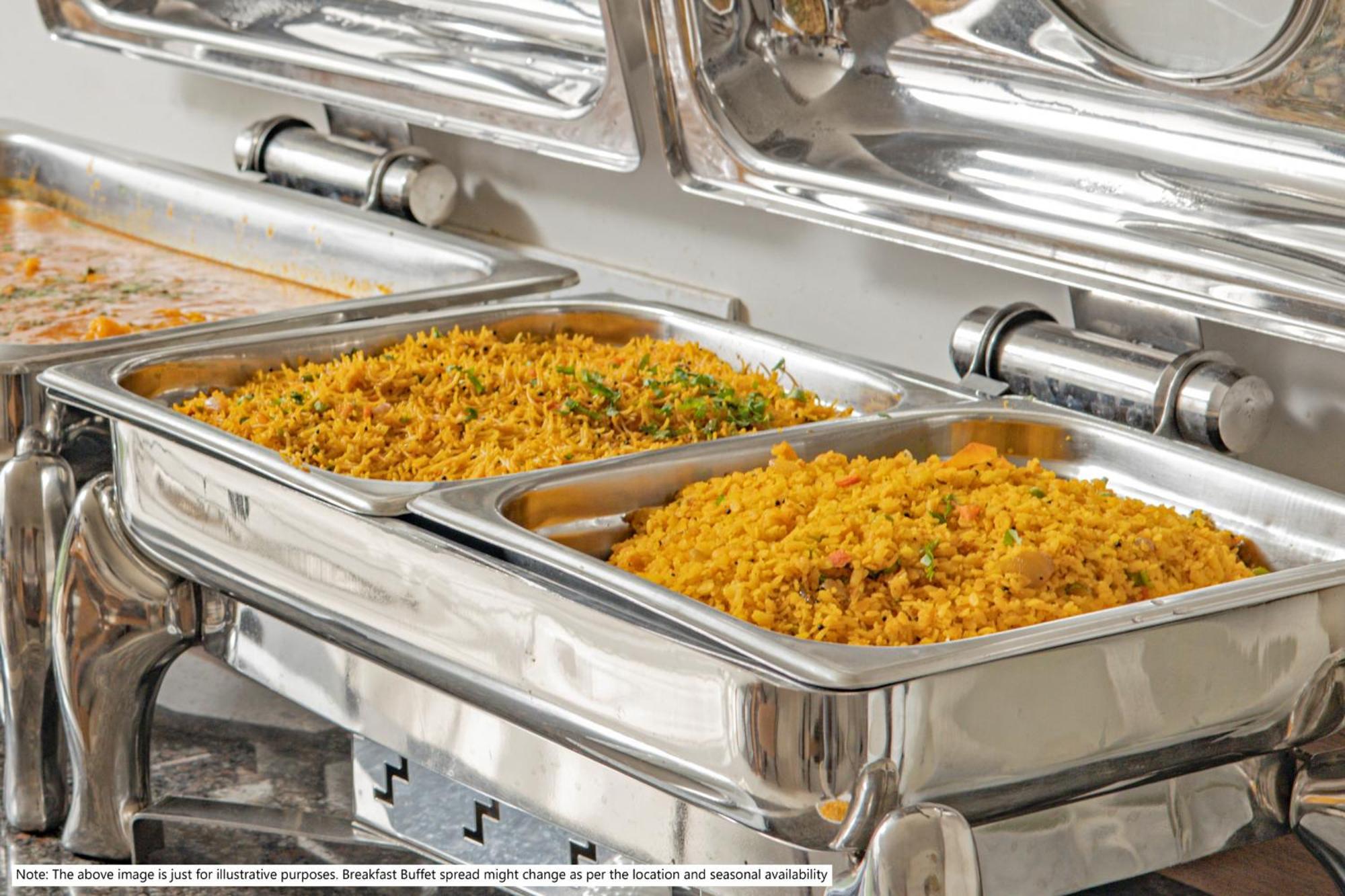 Itsy Hotels Shree Krishna Palace أحمد أباد المظهر الخارجي الصورة